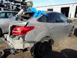 2016 Ford Focus SE Gold 2.0L AT #F24560